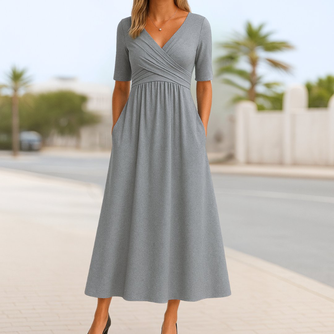 Robe Élégante à Manches Courtes et Décolleté Croisé