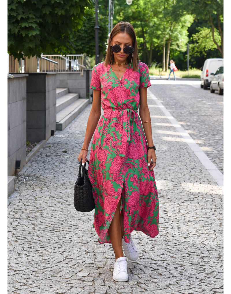Robe Fleurie Élégante et Confortable
