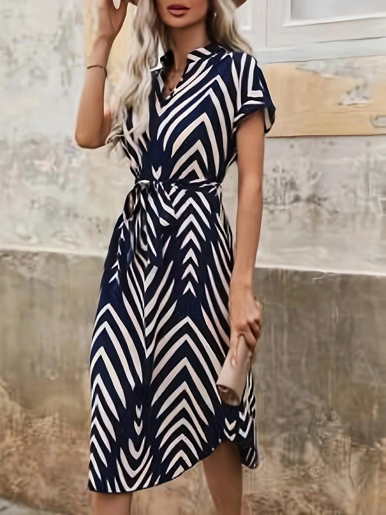 Robe Naomie Élégance Graphique